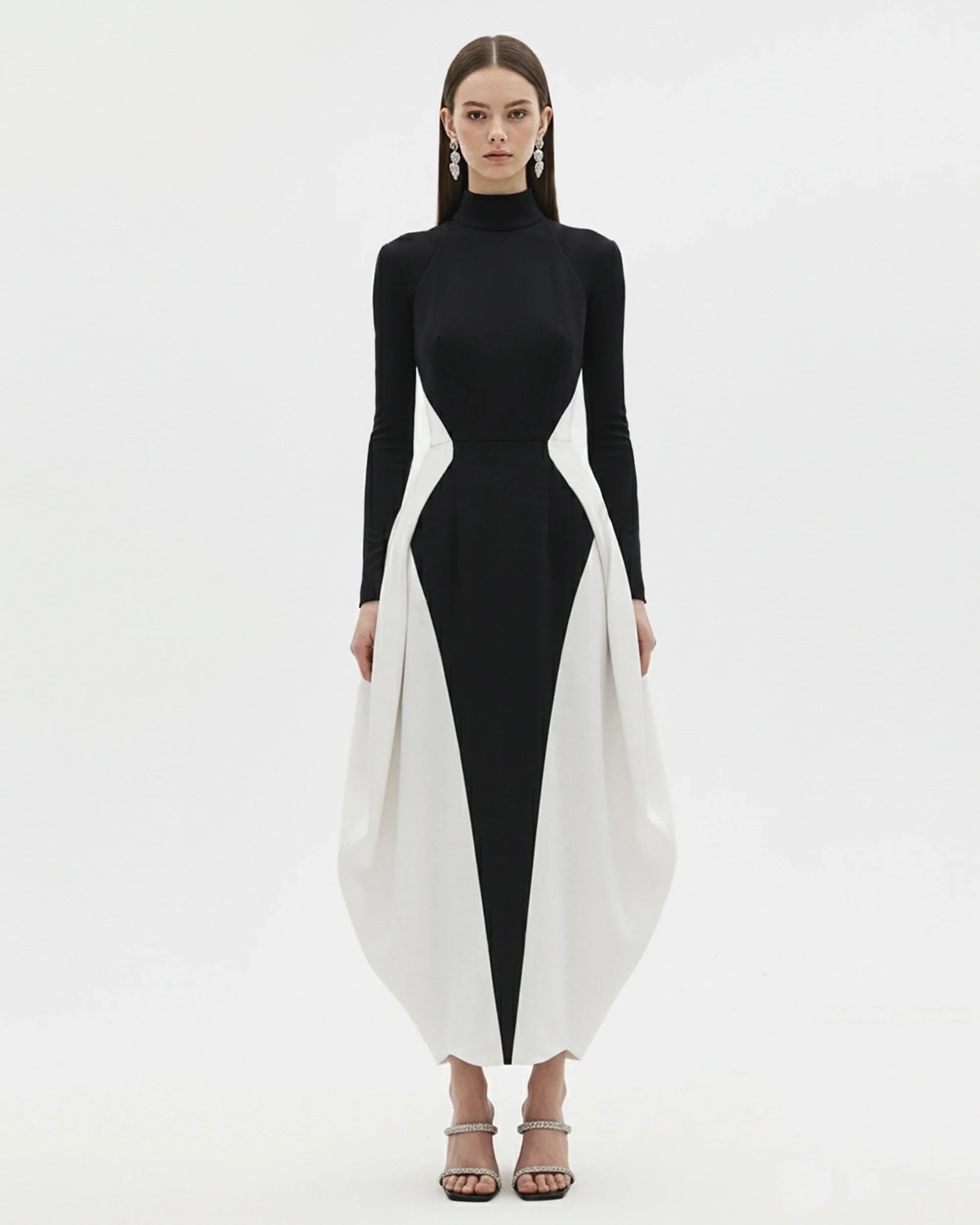 Monochrome Paneled Long-Sleeve Maxi Dress - Black