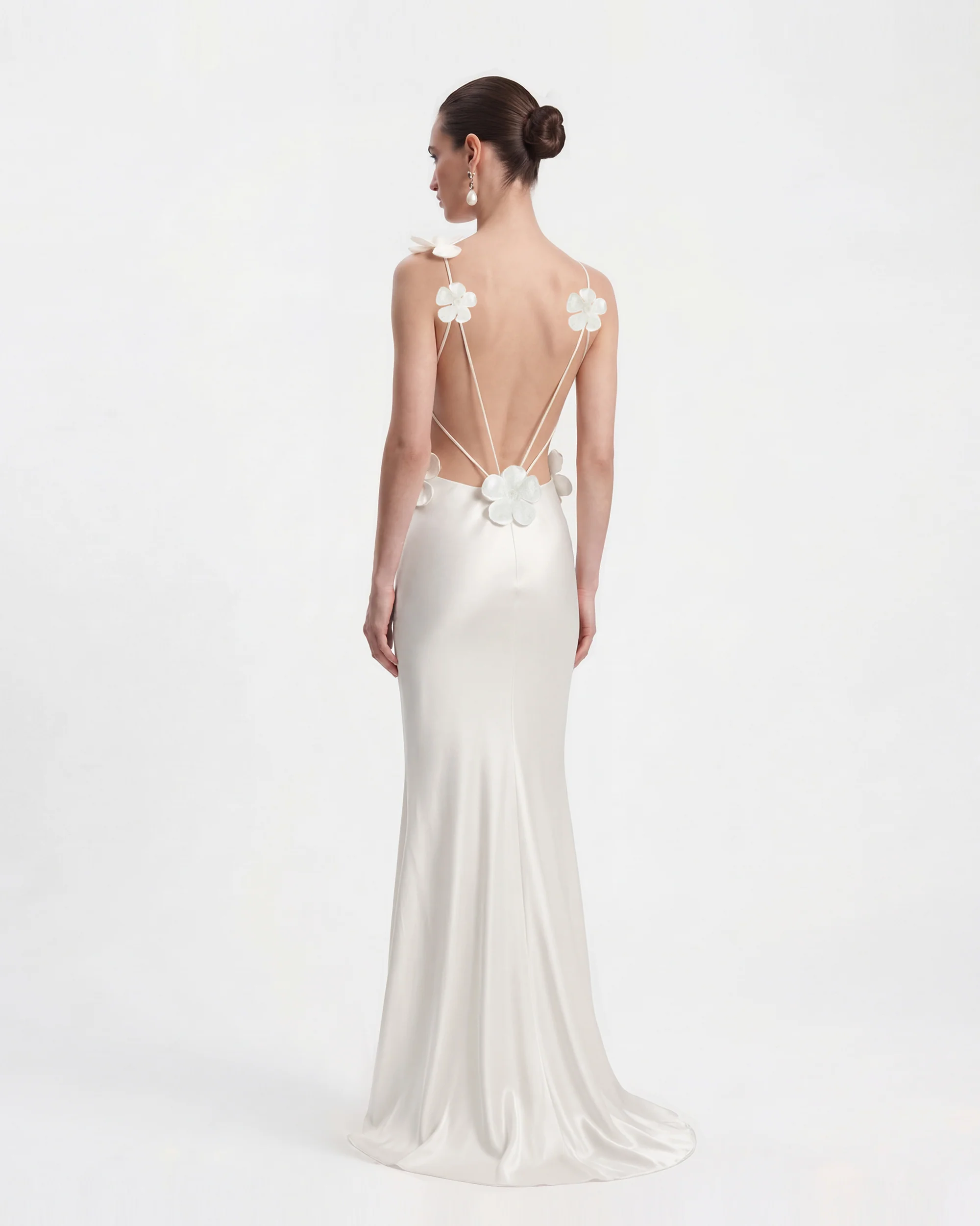 3D Floral Appliqu?? Satin Dress - White