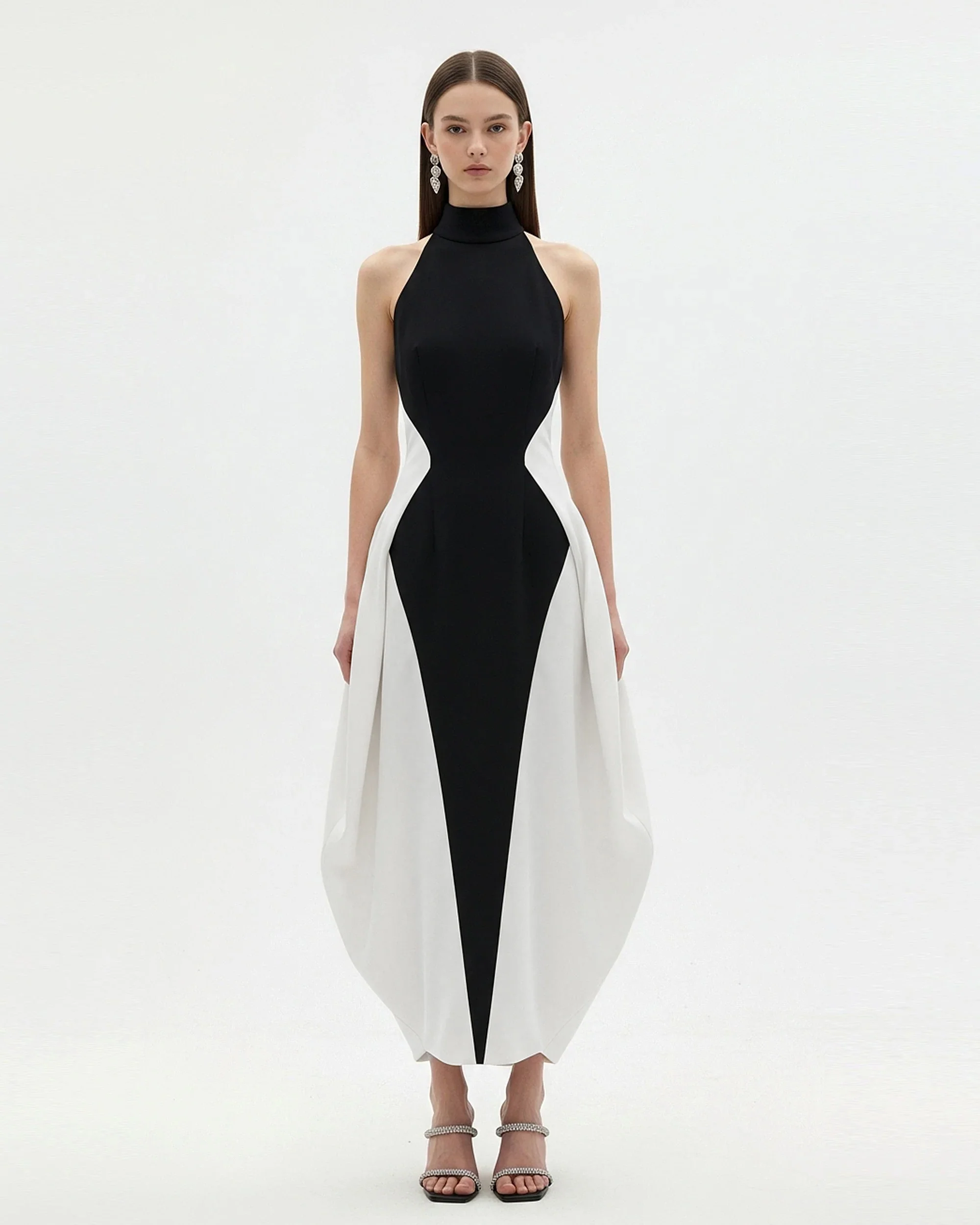 Monochrome Paneled Maxi Dress ?C Black